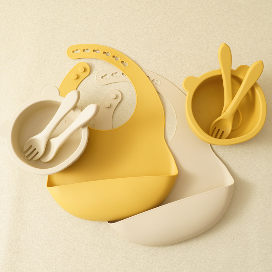 赤ちゃん用シリコン皿,食品用,サッカーボウル,プレート,スプ - Silicone Suction Bowl のレビューと価格